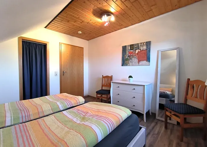 Lorenz Grosse Mit Sonnigem Balkon In Ruhiger Lage Appartamento *