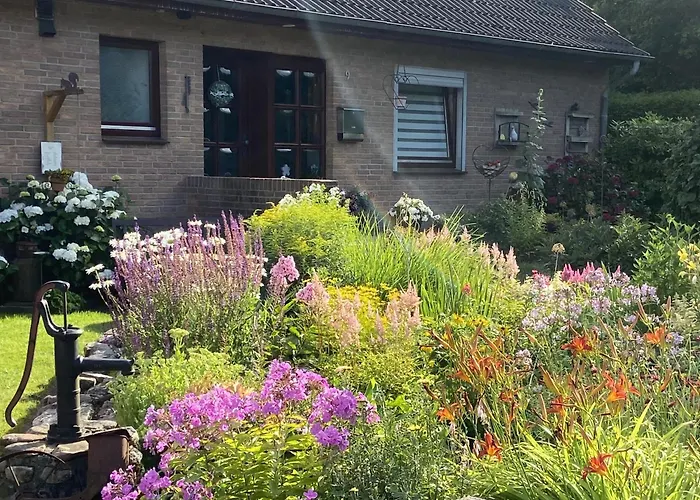 Lorenz Grosse Mit Sonnigem Balkon In Ruhiger Lage Silberstedt